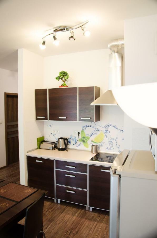 Apartament Centrum Gieldowa Warsaw Exterior photo